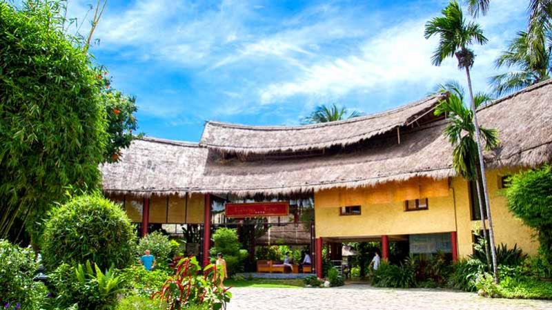 竹村海灘度假飯店 (Bamboo Village Beach Resort) - 4 星級